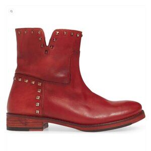 moto/western Sheridan Mia bootie 6.5, 7, 7.5, 8